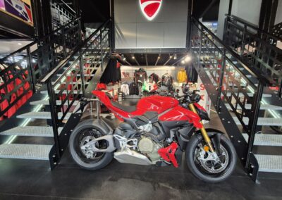 2025 Ducati Streetfighter V4S